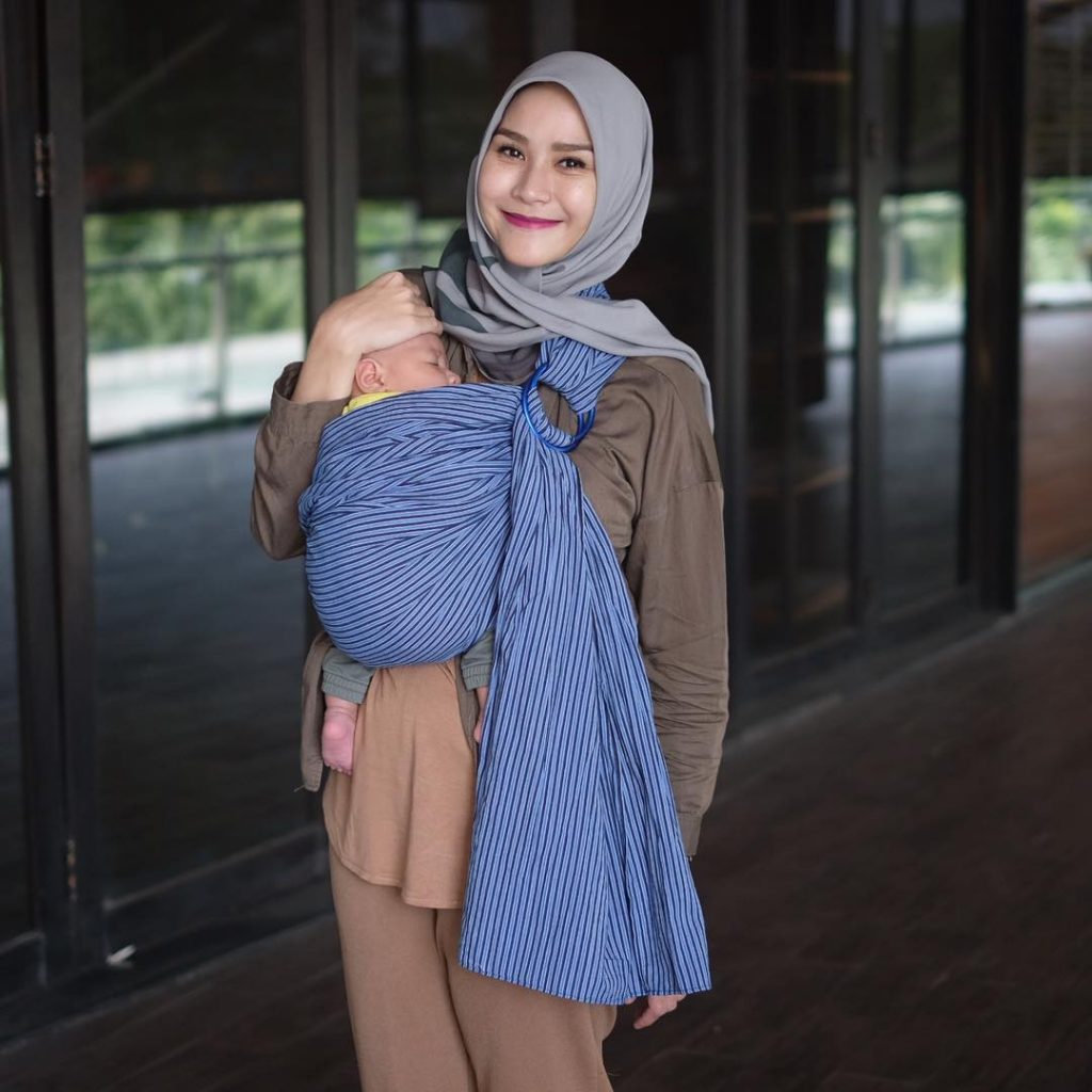 Bunda Ini Cara Mencegah Bayi Baru Lahir Begadang